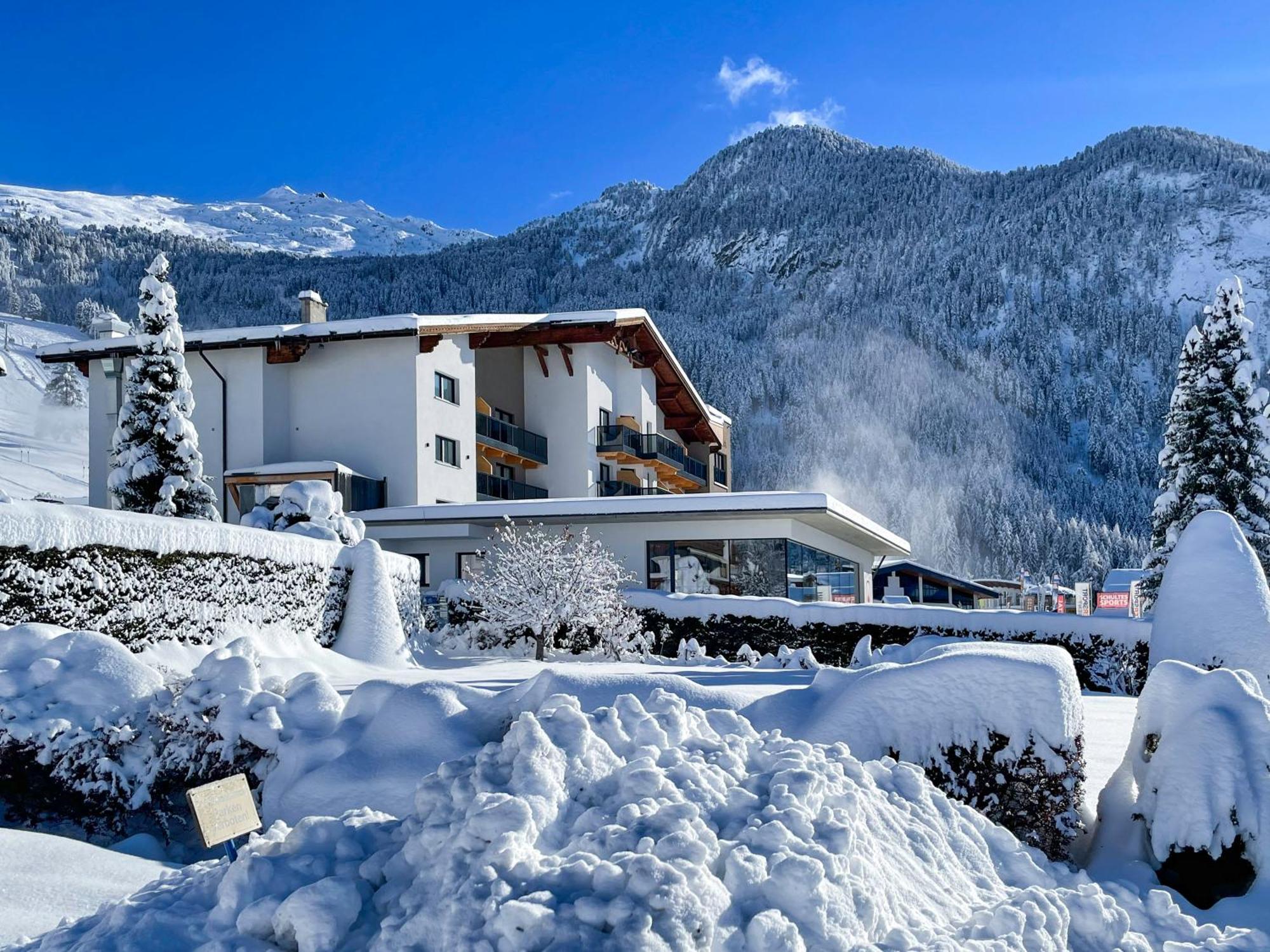 Hotel Venetblick แยร์สเซินส์ ภายนอก รูปภาพ
